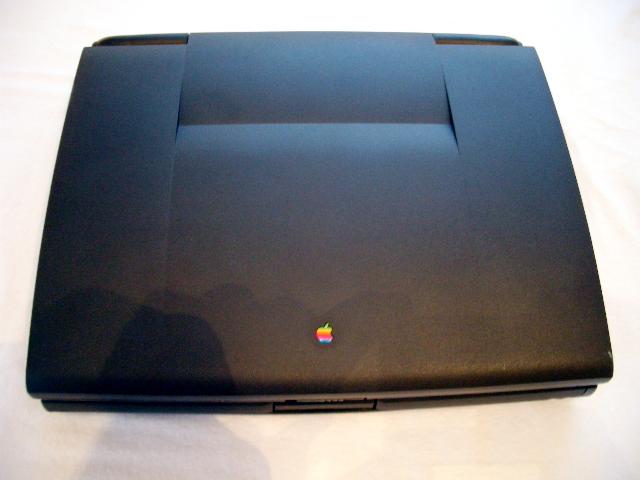 Apple Powerbook 3400C (2).JPG